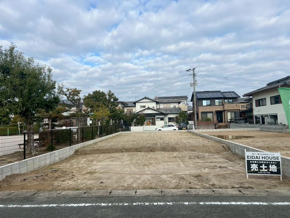 181 m² land in Kasuga, Fukuoka - Photo 1