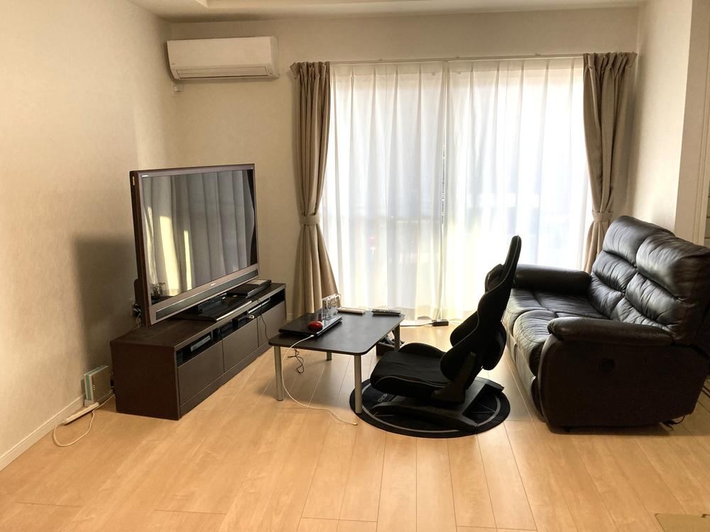 5LDK Home with Solar Power in Sakuragi-cho - Photo 1