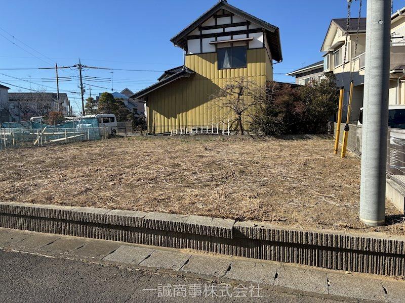 Land Near Ryugasaki City Station - Photo 1