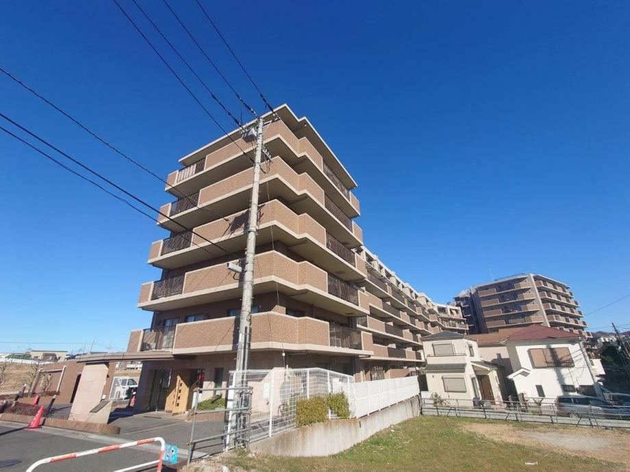 Spacious 4LDK Apartment in Ota-Kubo - Photo 1