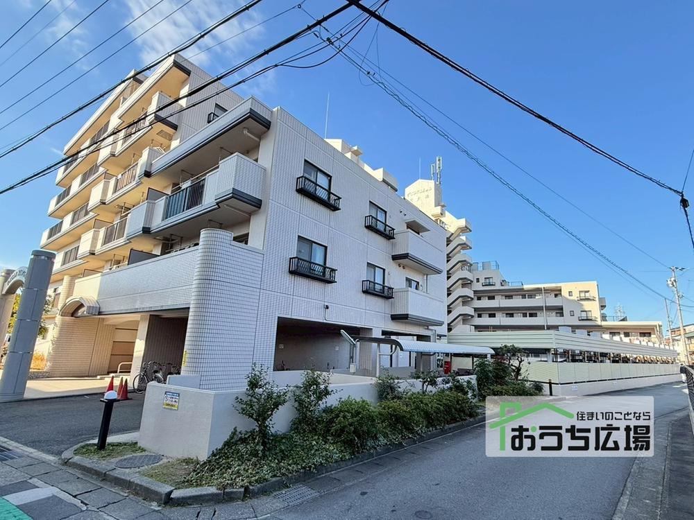 2LDK+S apartment in Oharu, Ama District, Aichi - Photo 1