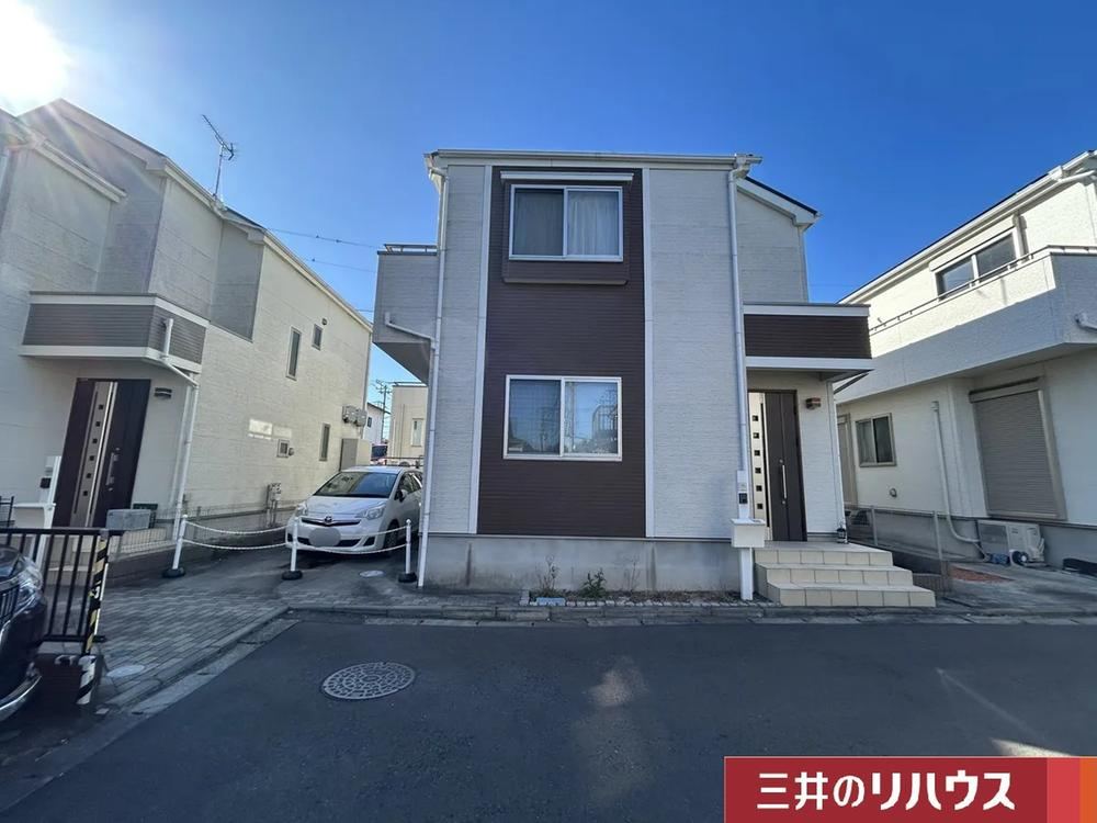 4LDK House in Hibarioka with Modern Amenities - Photo 1