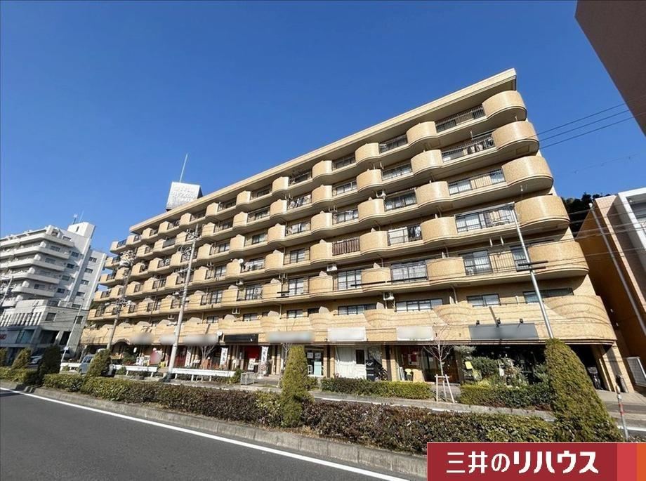 3LDK apartment in Showa Ward, Nagoya, Aichi - Photo 1