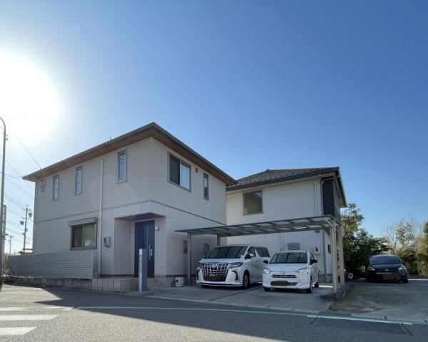 Charming 3LDK House with Garden in Toyota City - Photo 1