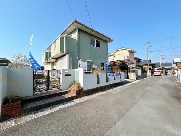 Spacious 4LDK Home in Tsumazaki - Photo 1