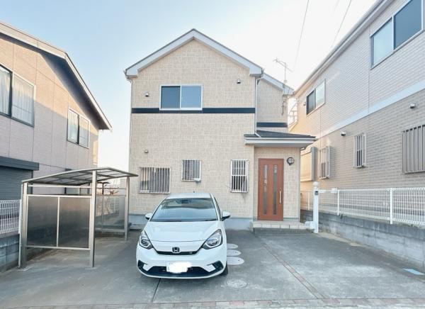 Limited Time Offer: Spacious 4LDK House in Yoriicho - Photo 1