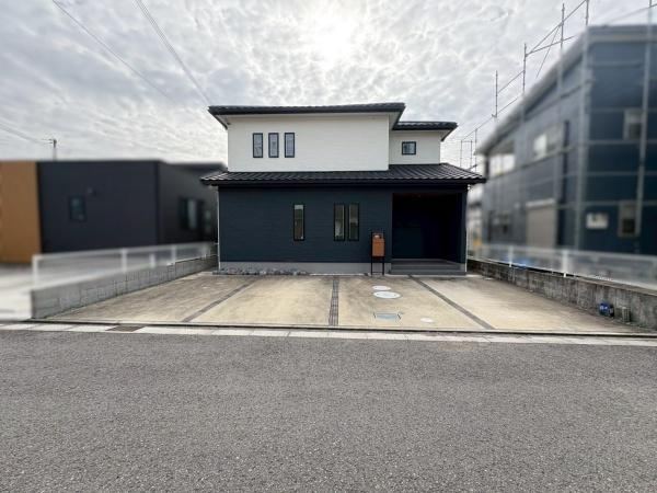 2-Story 3LDK+S House in Okino, Kainan - Photo 1