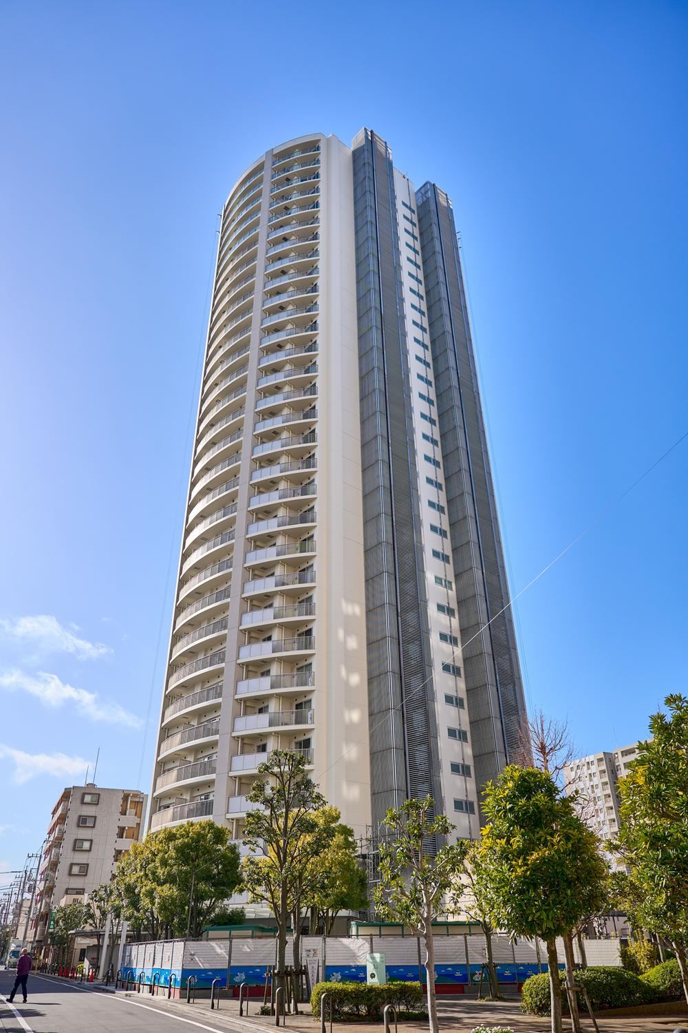 Charming 2LDK Apartment Near Kawaguchi Station - Photo 1