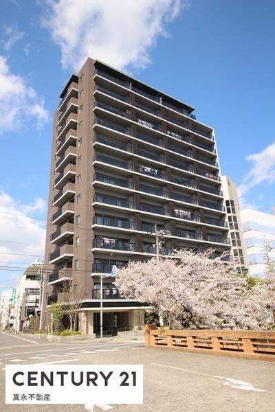 2LDK+S apartment in Ogaki, Gifu - Photo 1