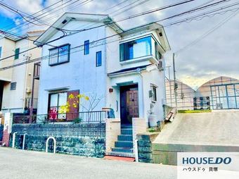 Sunny 4DK Home in Kaizuka, Close to Nishi-Hama Station