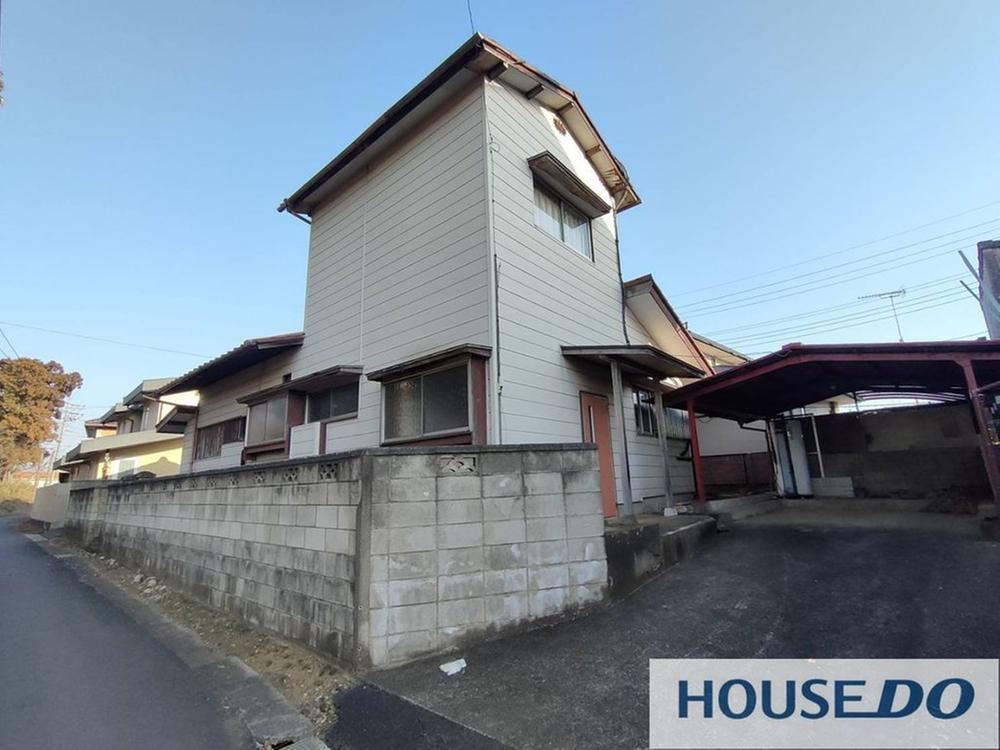 Spacious 4LDK House Just 13 Minutes from Ishioka Station - Photo 1