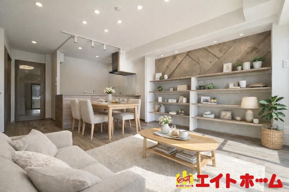 Renovated 3LDK Apartment with Southeast Exposure - Photo 1