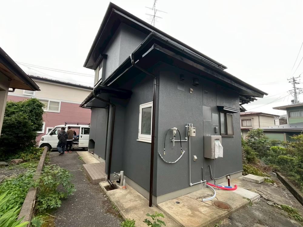 Newly Renovated 3LDK Home in Higashi-Midorigaoka - Photo 1
