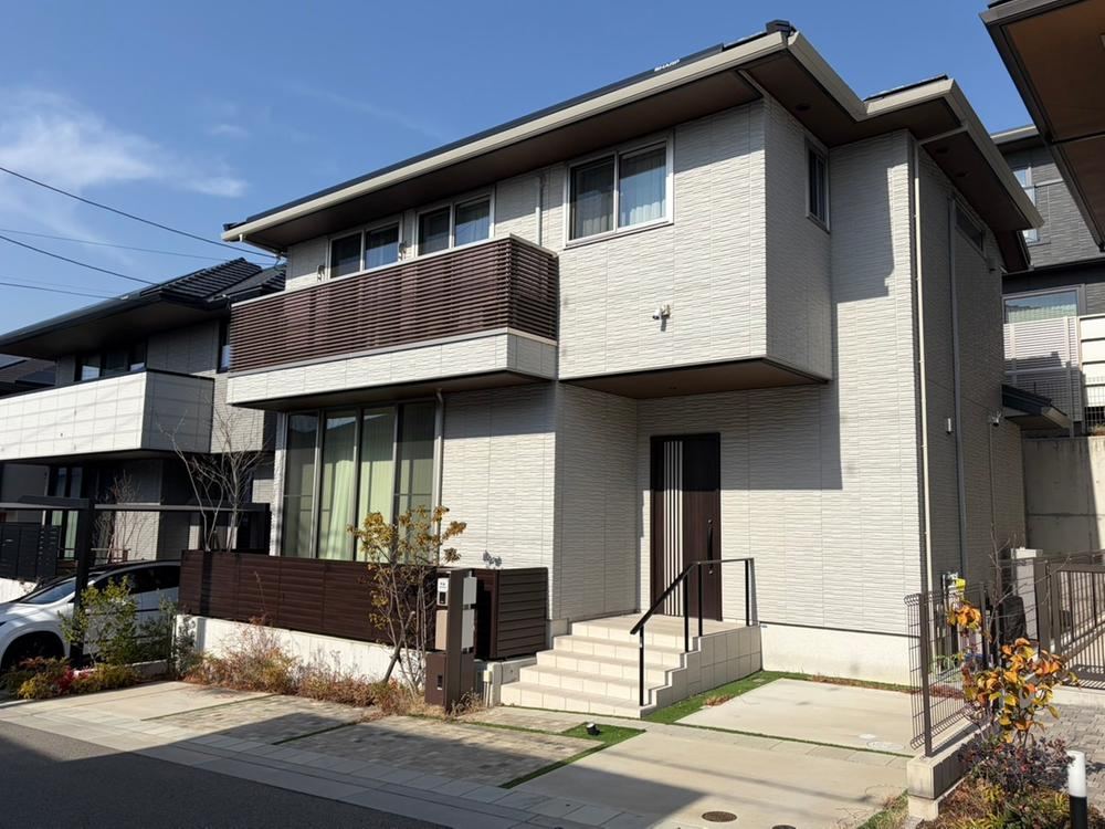 Modern 3LDK House in Mikage - Photo 1