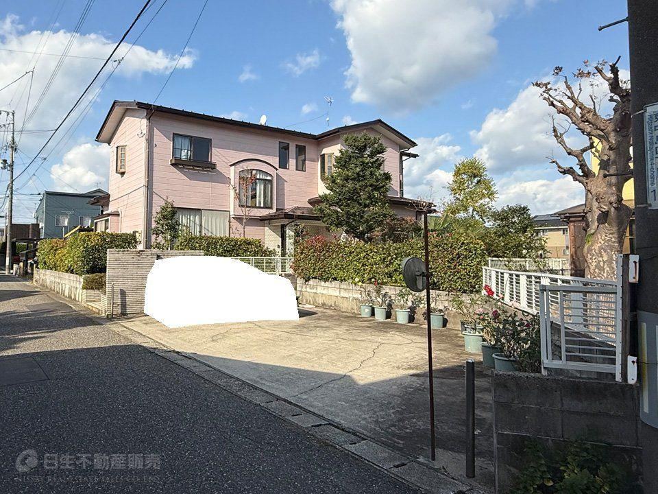 Spacious 5LDK Home with Large Garden in Niigata - Photo 1