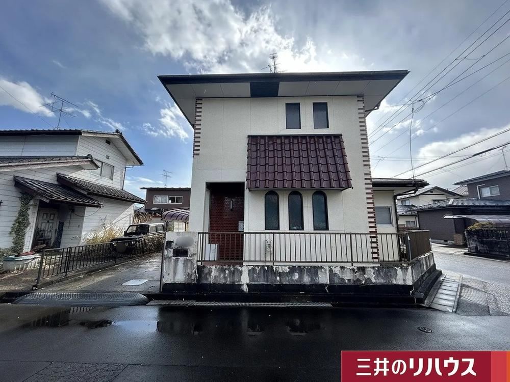 Charming 2LDK Detached House in Tomiya - Photo 1