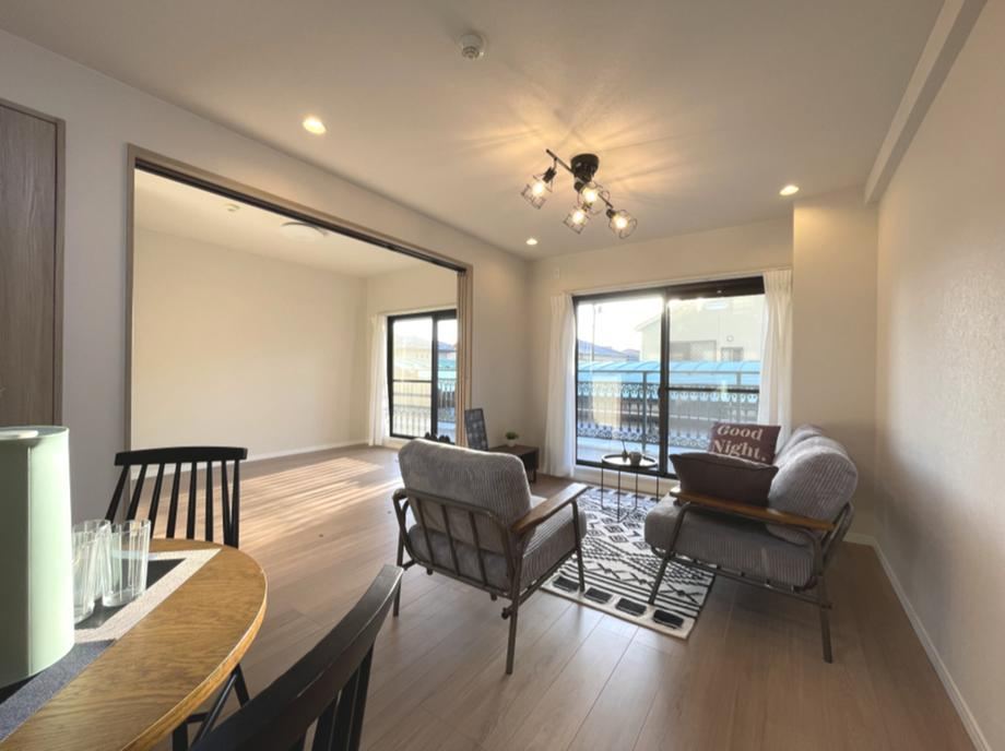 3LDK apartment in Asaminami Ward, Hiroshima - Photo 1
