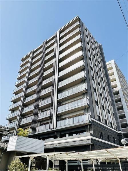 3LDK apartment in Chuo Ward, Kumamoto - Photo 1