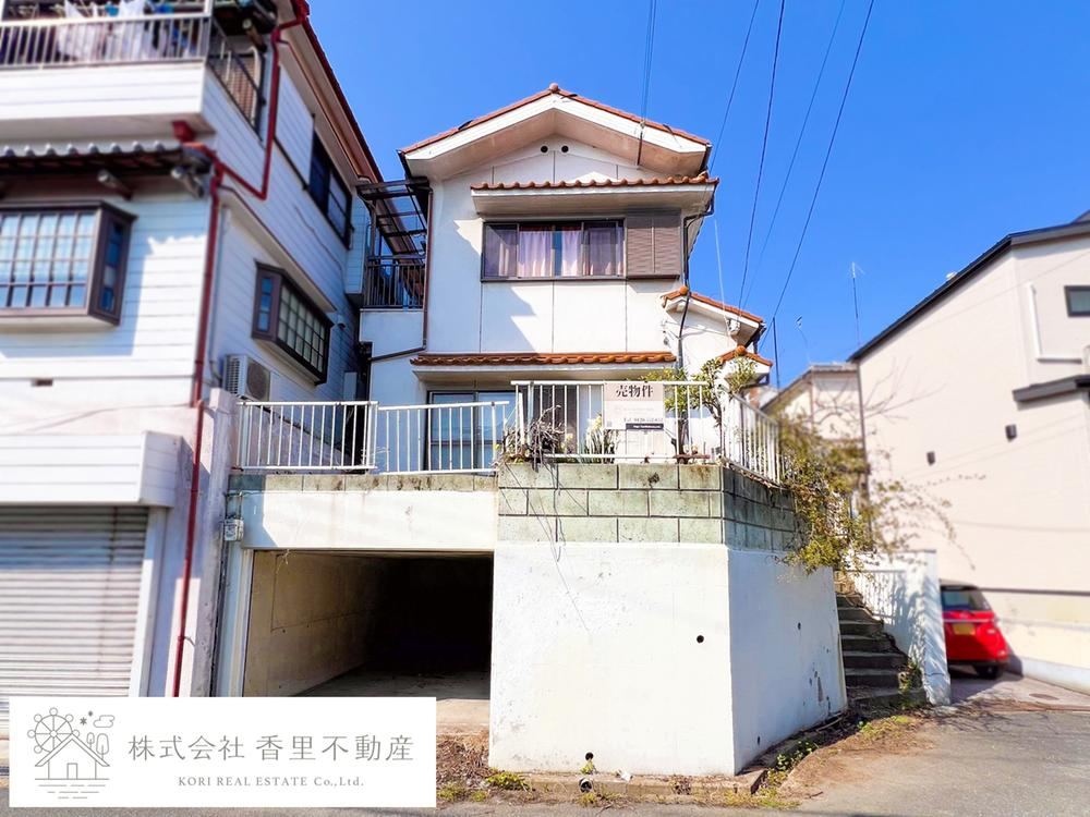 4LDK house in Neyagawa, Osaka - Photo 1