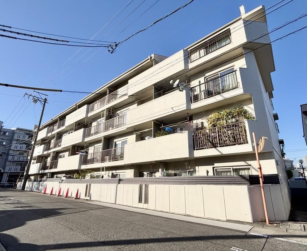 4DK apartment in Meito Ward, Nagoya, Aichi - Photo 1
