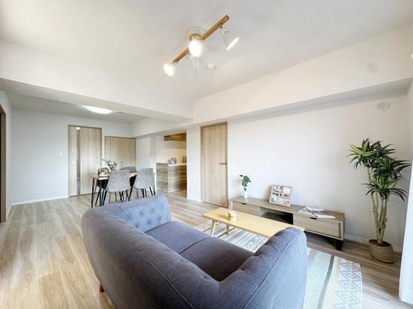 Charming 3LDK Apartment with Scenic Views in Taihaku Ward - Photo 1