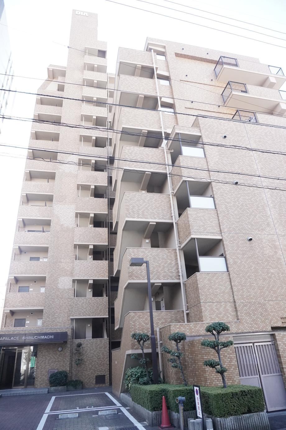 1DK apartment in Tokushima, Tokushima - Photo 1