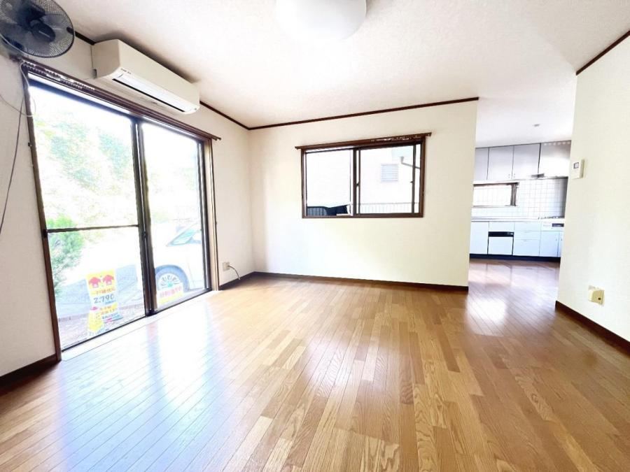 Spacious 5LDK Home with Garden in Abiko - Photo 1