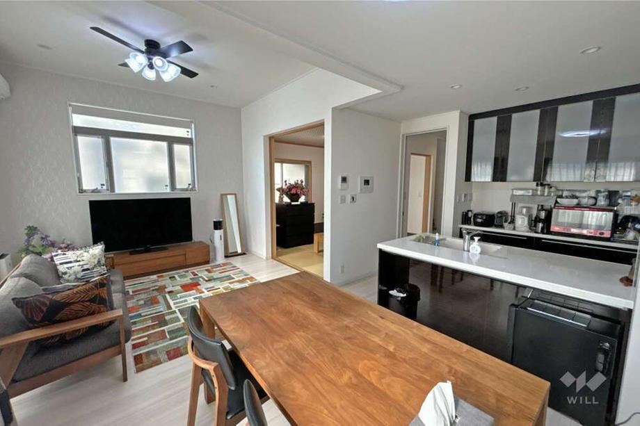 4LDK House with Ample Storage in Kamigahara, Nishinomiya - Photo 1