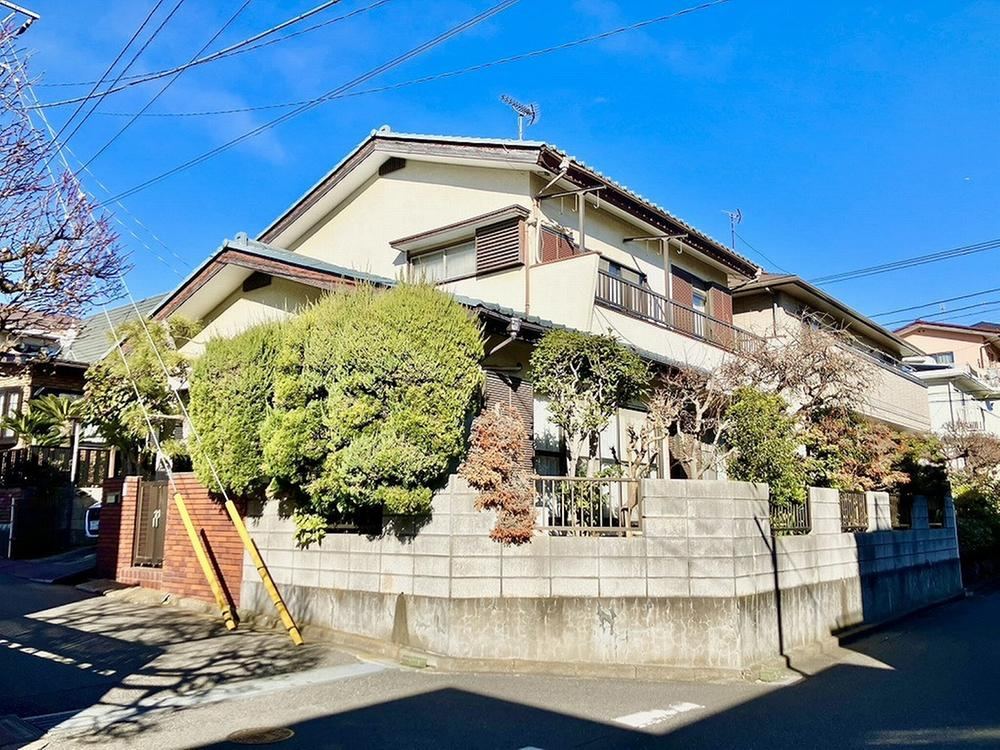 Renovated 4LDK Corner House in Funabashi - Photo 1