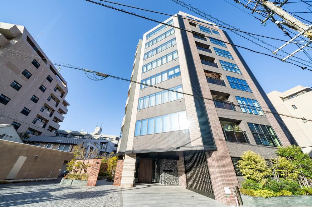 2LDK apartment in Chuo Ward, Fukuoka - Photo 1