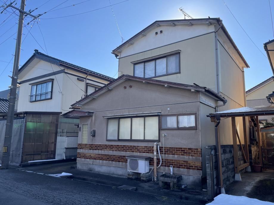 Well-Shaped Land Near Middle School in Sakata - Photo 1