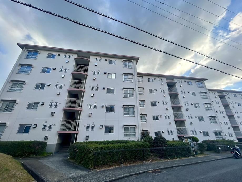 3LDK apartment in Suma Ward, Kobe, Hyogo - Photo 1