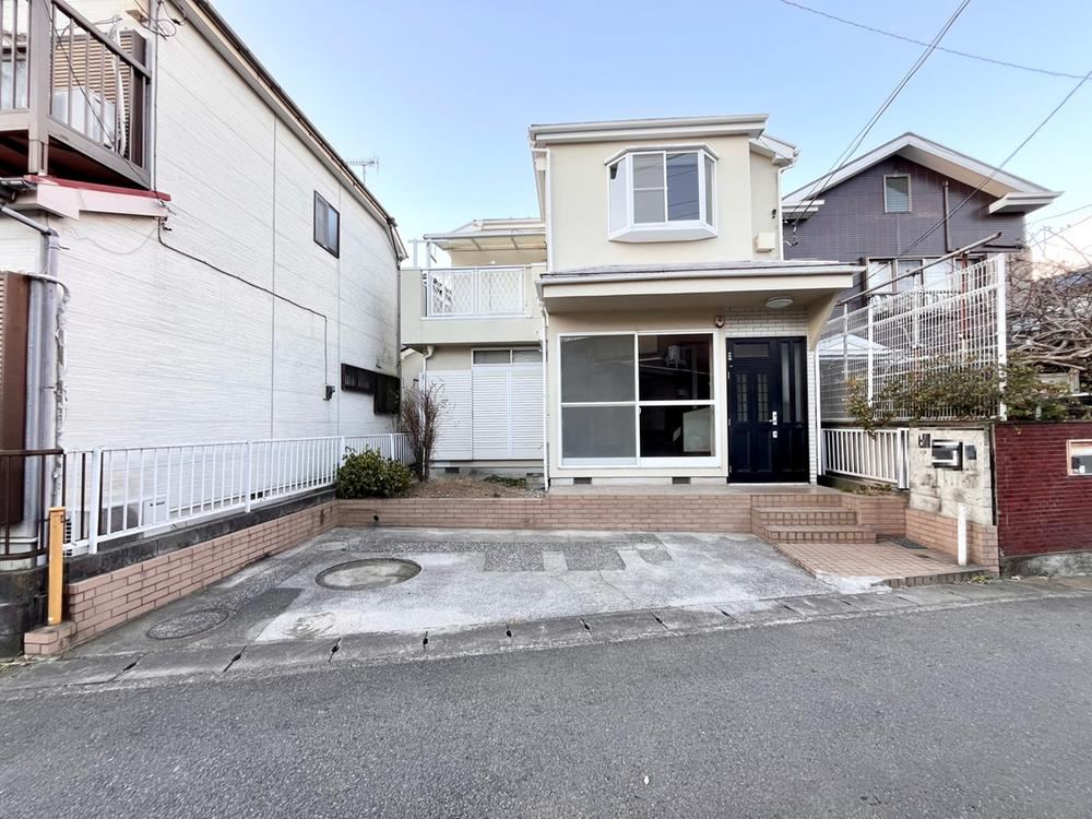 3LDK House in Fukuda with Future Renovation - Photo 1