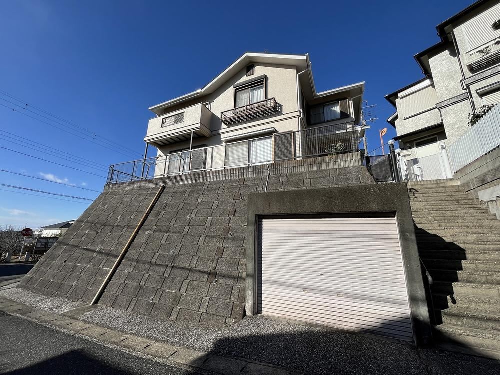 Well-Maintained 4LDK Detached House Built in 1992 - Photo 1