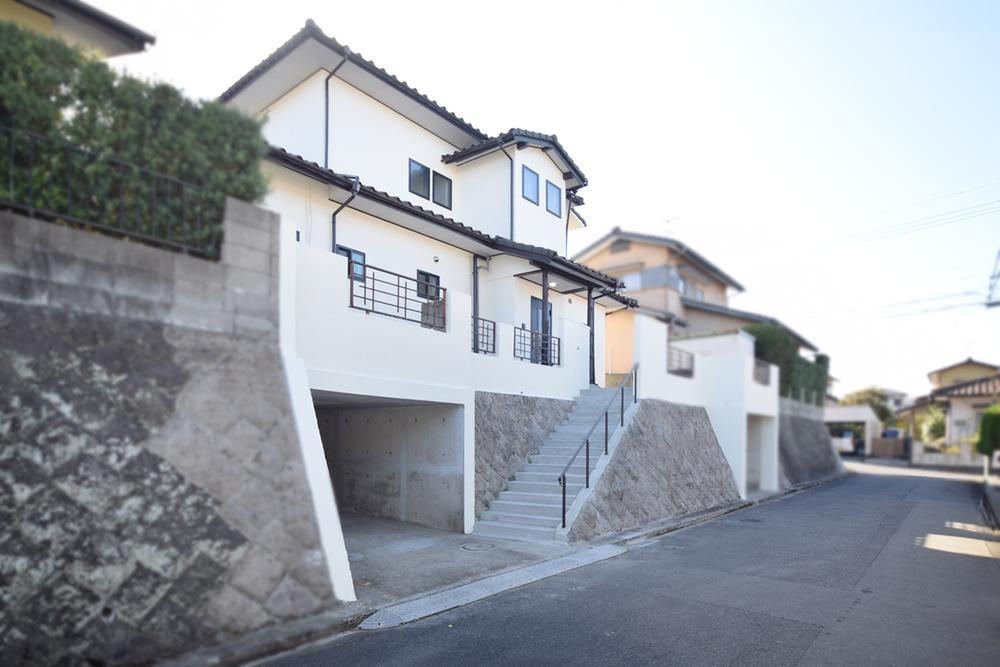 Spacious 5LDK House in Fujimigaoka Nishi - Photo 1
