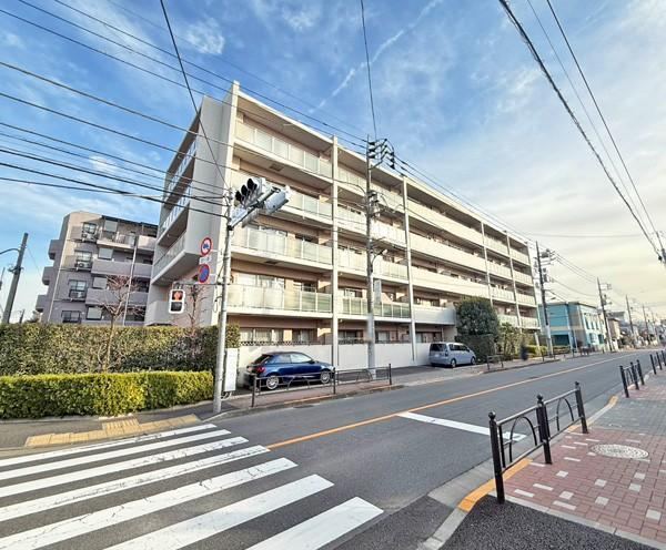 Cozy 2LDK Apartment in Nakamura, Tokyo - Photo 1