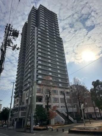 2LDK apartment in Kochi, Kochi - Photo 1