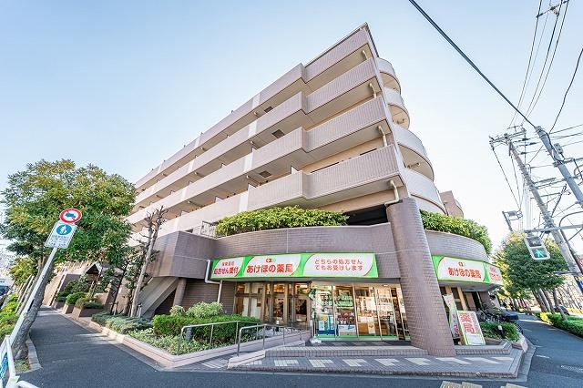 Spacious 4LDK Apartment Near Nishi-Kasai Station - Photo 1