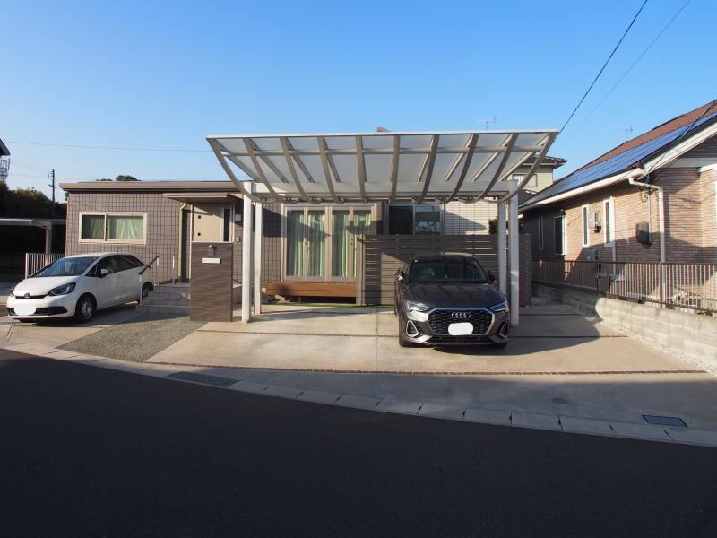 Stylish 4LDK Home with Low Maintenance in Nonaka - Photo 1