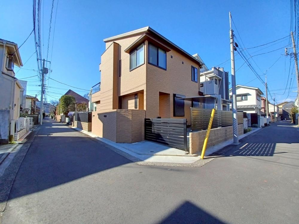 Beautifully Built 3LLDKK House Completed in 2023 - Photo 1