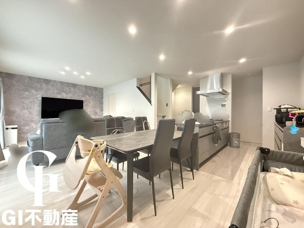 Spacious 3LDK Home with Garden in Uji - Photo 1