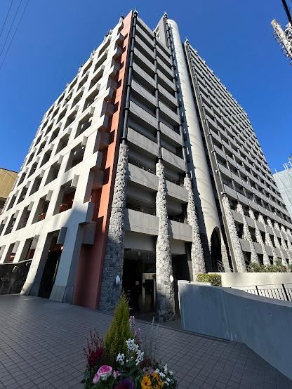 Bright 3LDK Apartment with Renovation in Shiki - Photo 1