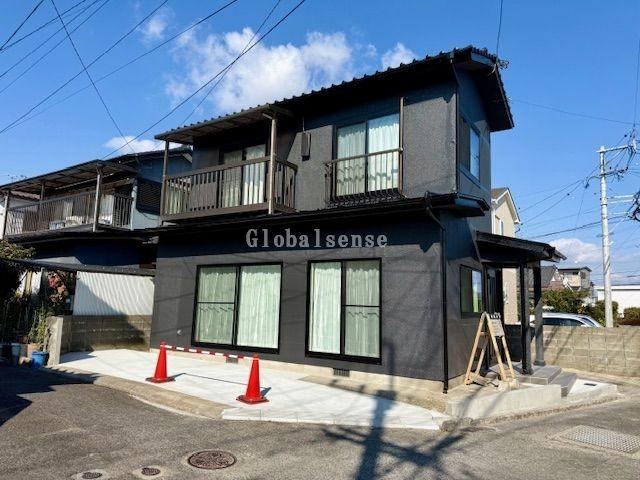 Renovated 3LDK House in Shinbeppu - Photo 1