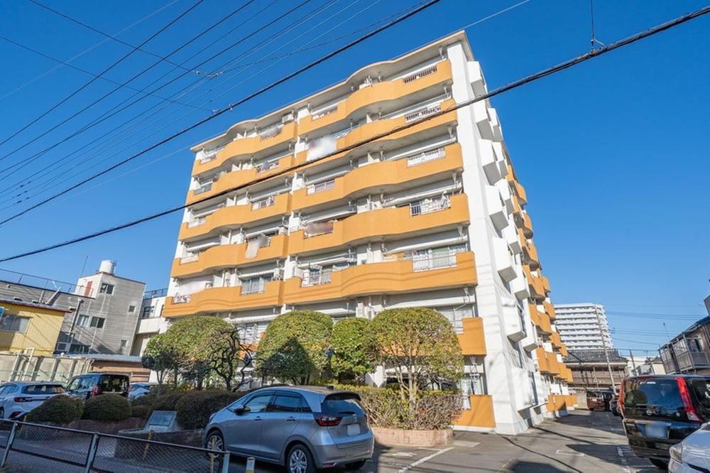 1LDK Apartment with Renovation History in Warabi - Photo 1