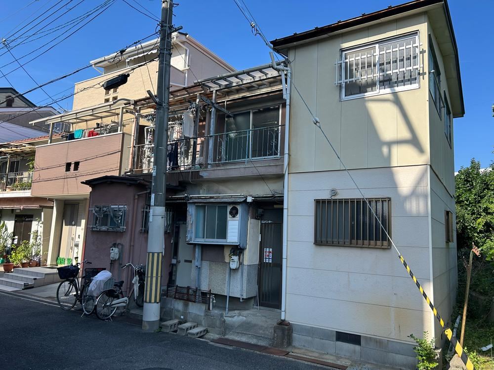 Sunny 5DK House in Tsunoe-cho - Photo 1