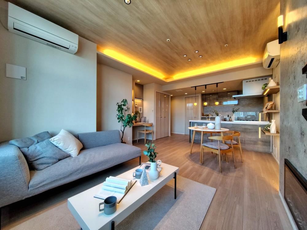 1LDK apartment in Minato Ward, Tokyo - Photo 1