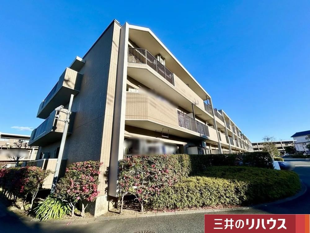 2LDK Apartment in Kamiyaguchi 4, Yokohama - Photo 1