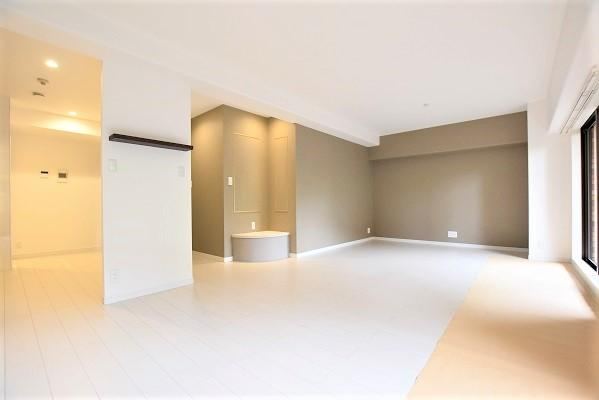 2LDK apartment in Showa Ward, Nagoya, Aichi - Photo 1