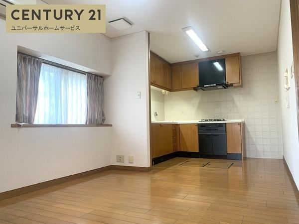 4LDK House with Garden in Kofudai - Photo 1