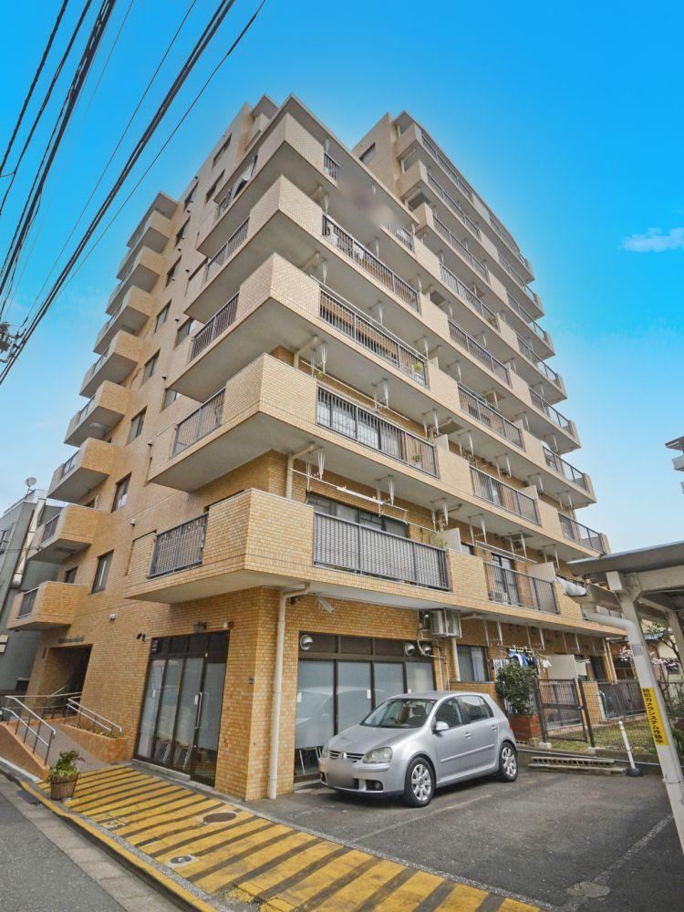 Top Floor 4LDK Apartment in Ohyama Nishi-cho - Photo 1